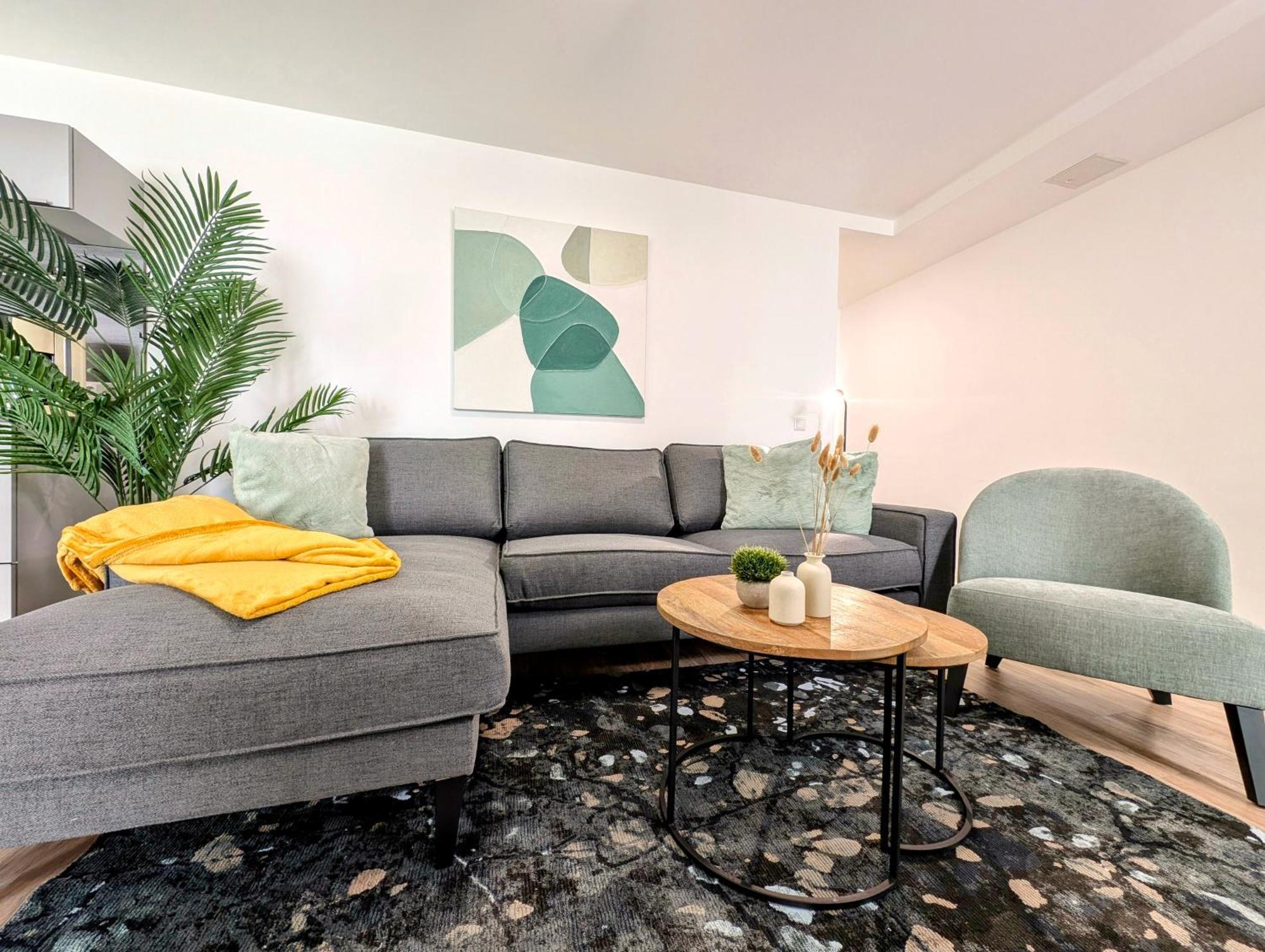 Bohnapartments - Nordkap-Suiten - Gratis Parkplatz - Moderner Neubau - Erdgeschoss - Fussbodenheizung แอร์ฟวร์ท ภายนอก รูปภาพ