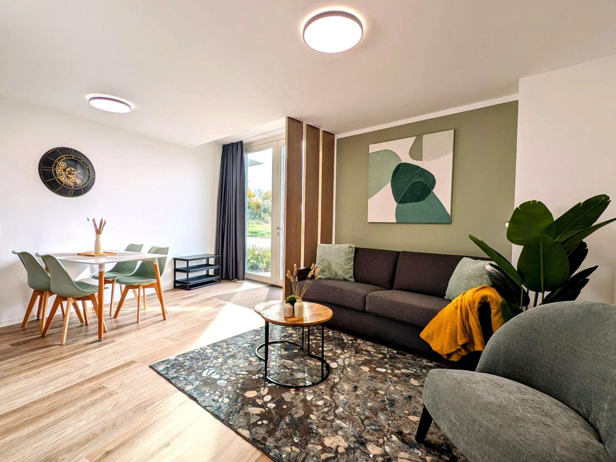 Bohnapartments - Nordkap-Suiten - Gratis Parkplatz - Moderner Neubau - Erdgeschoss - Fussbodenheizung แอร์ฟวร์ท ภายนอก รูปภาพ