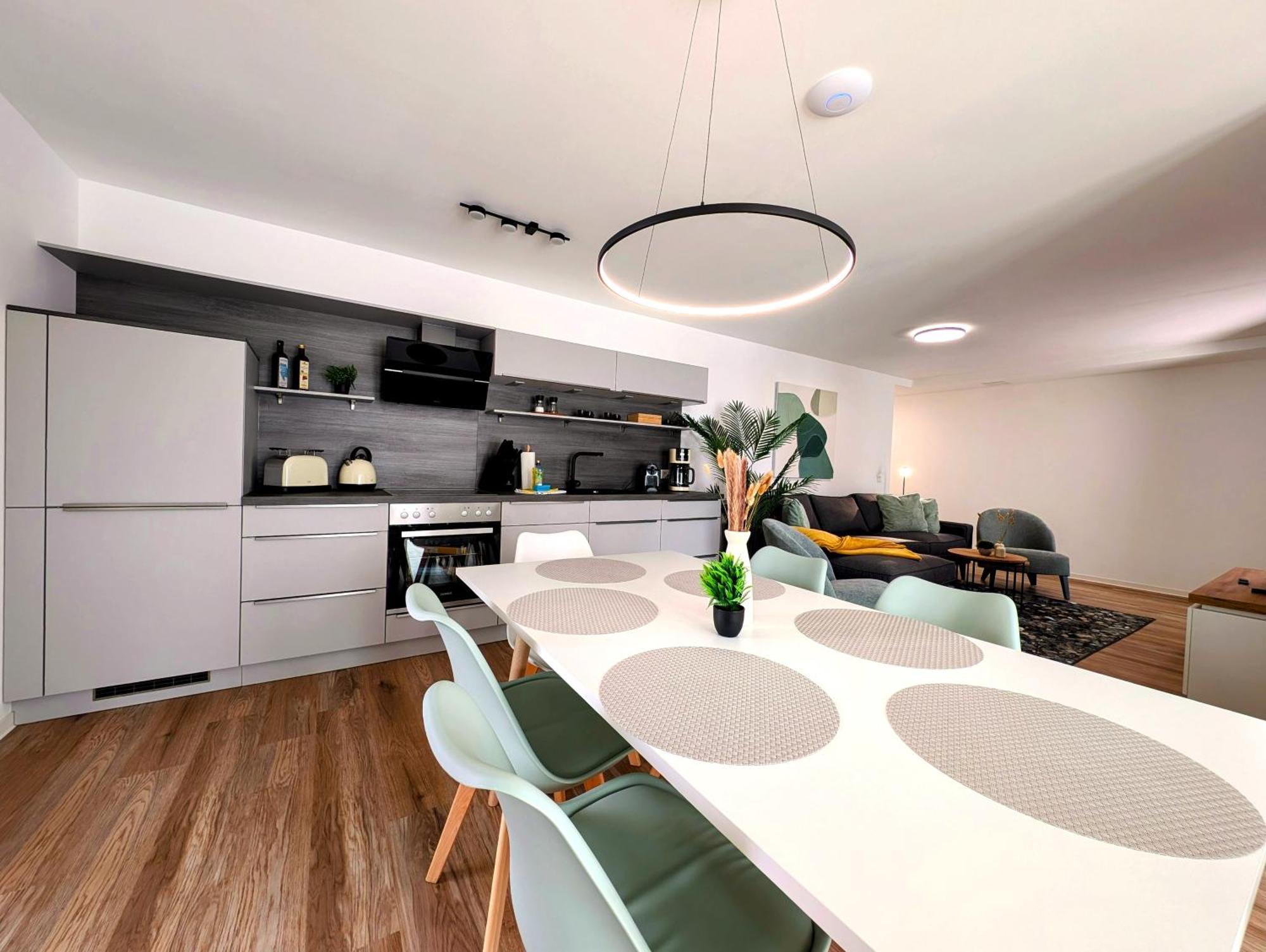 Bohnapartments - Nordkap-Suiten - Gratis Parkplatz - Moderner Neubau - Erdgeschoss - Fussbodenheizung แอร์ฟวร์ท ภายนอก รูปภาพ