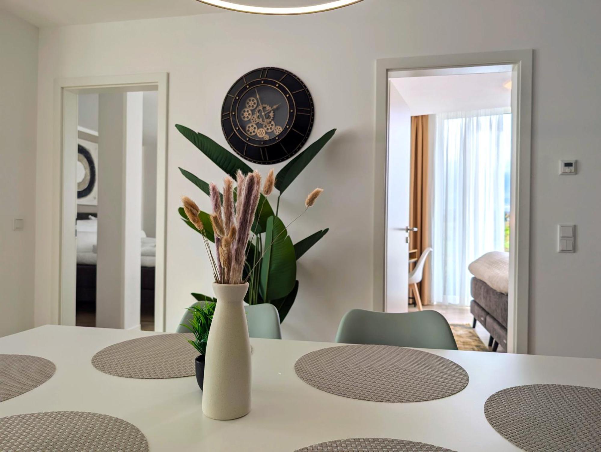 Bohnapartments - Nordkap-Suiten - Gratis Parkplatz - Moderner Neubau - Erdgeschoss - Fussbodenheizung แอร์ฟวร์ท ห้อง รูปภาพ