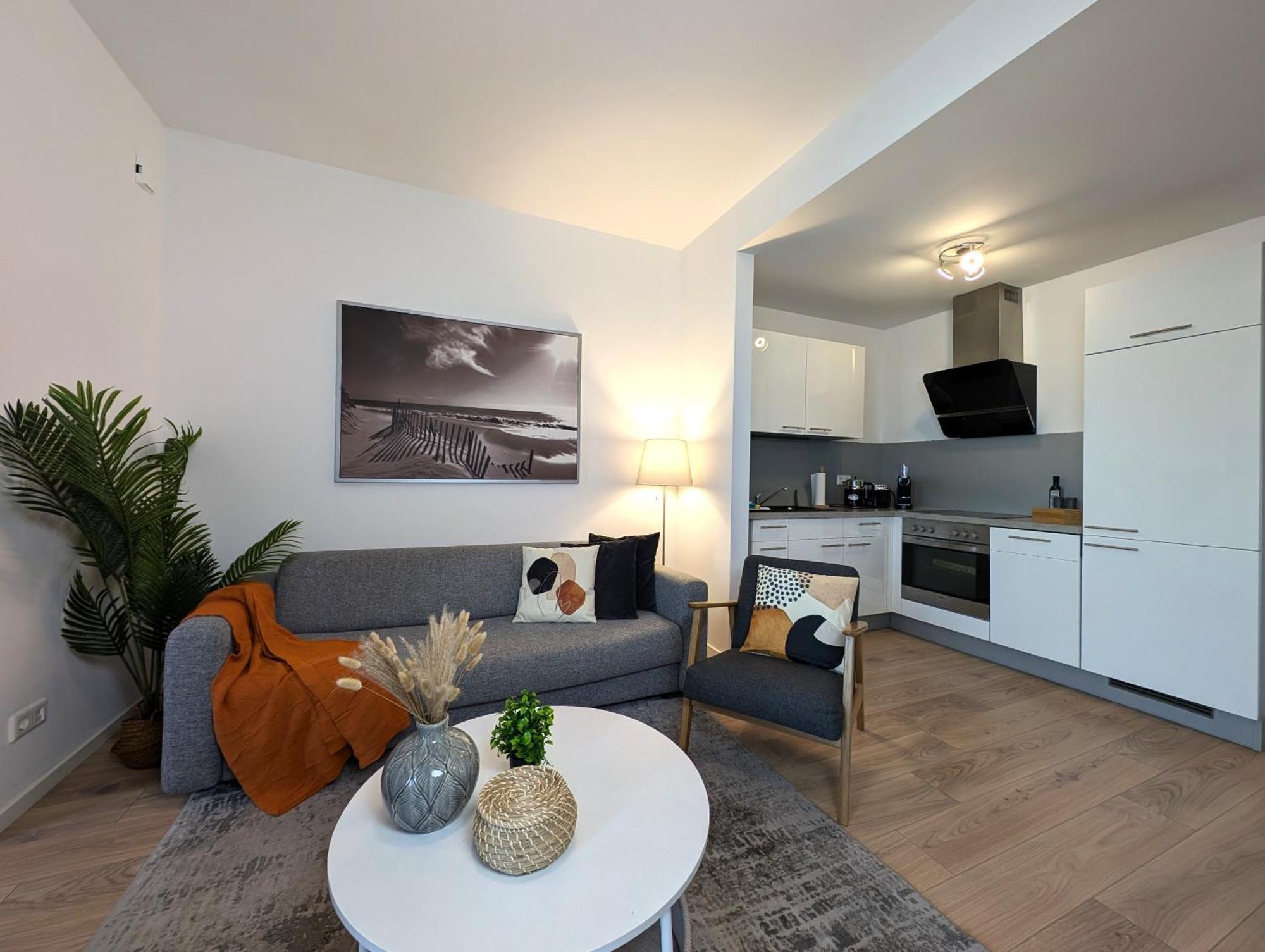Bohnapartments - Nordkap-Suiten - Gratis Parkplatz - Moderner Neubau - Erdgeschoss - Fussbodenheizung แอร์ฟวร์ท ภายนอก รูปภาพ