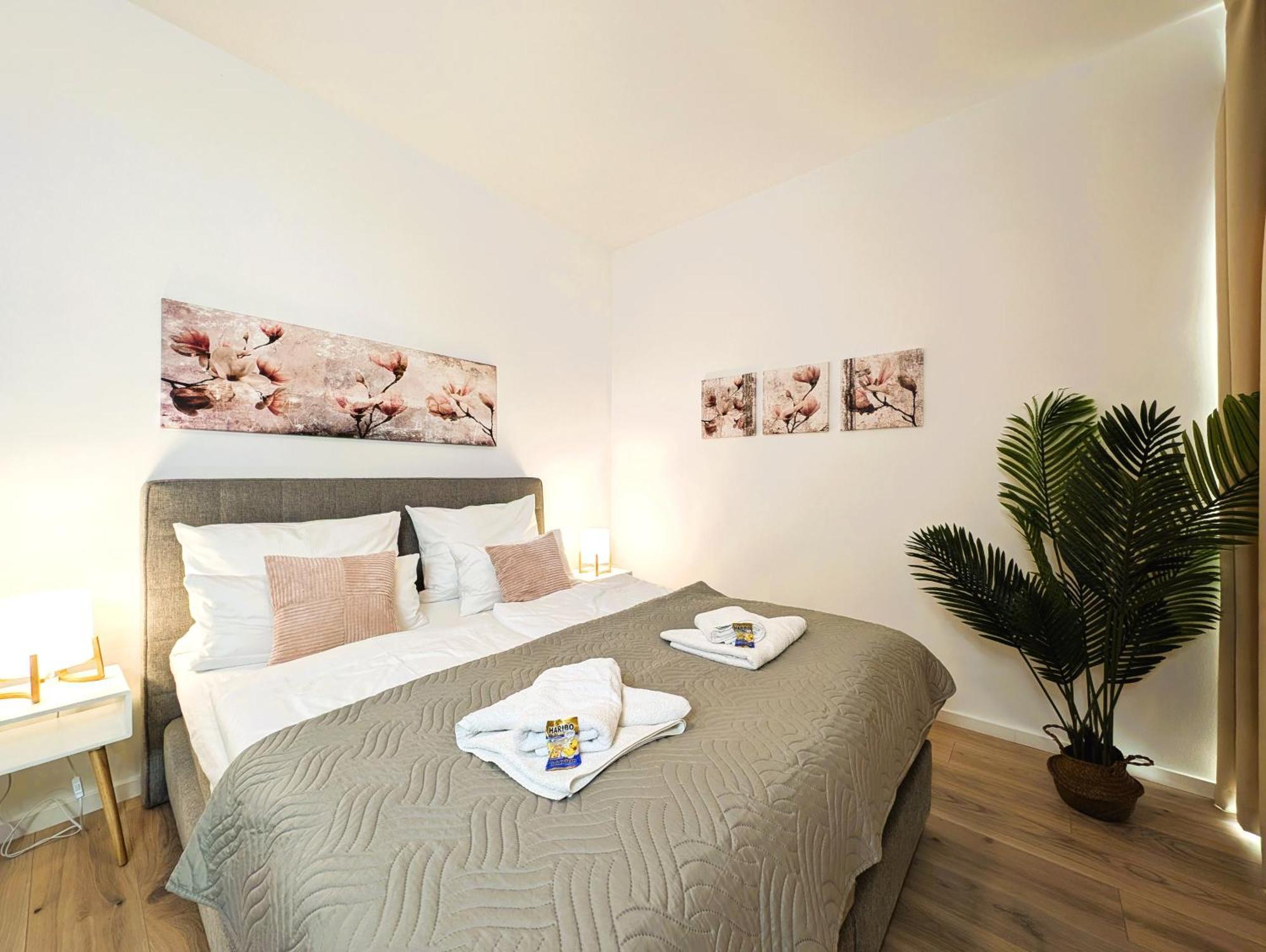 Bohnapartments - Nordkap-Suiten - Gratis Parkplatz - Moderner Neubau - Erdgeschoss - Fussbodenheizung แอร์ฟวร์ท ภายนอก รูปภาพ
