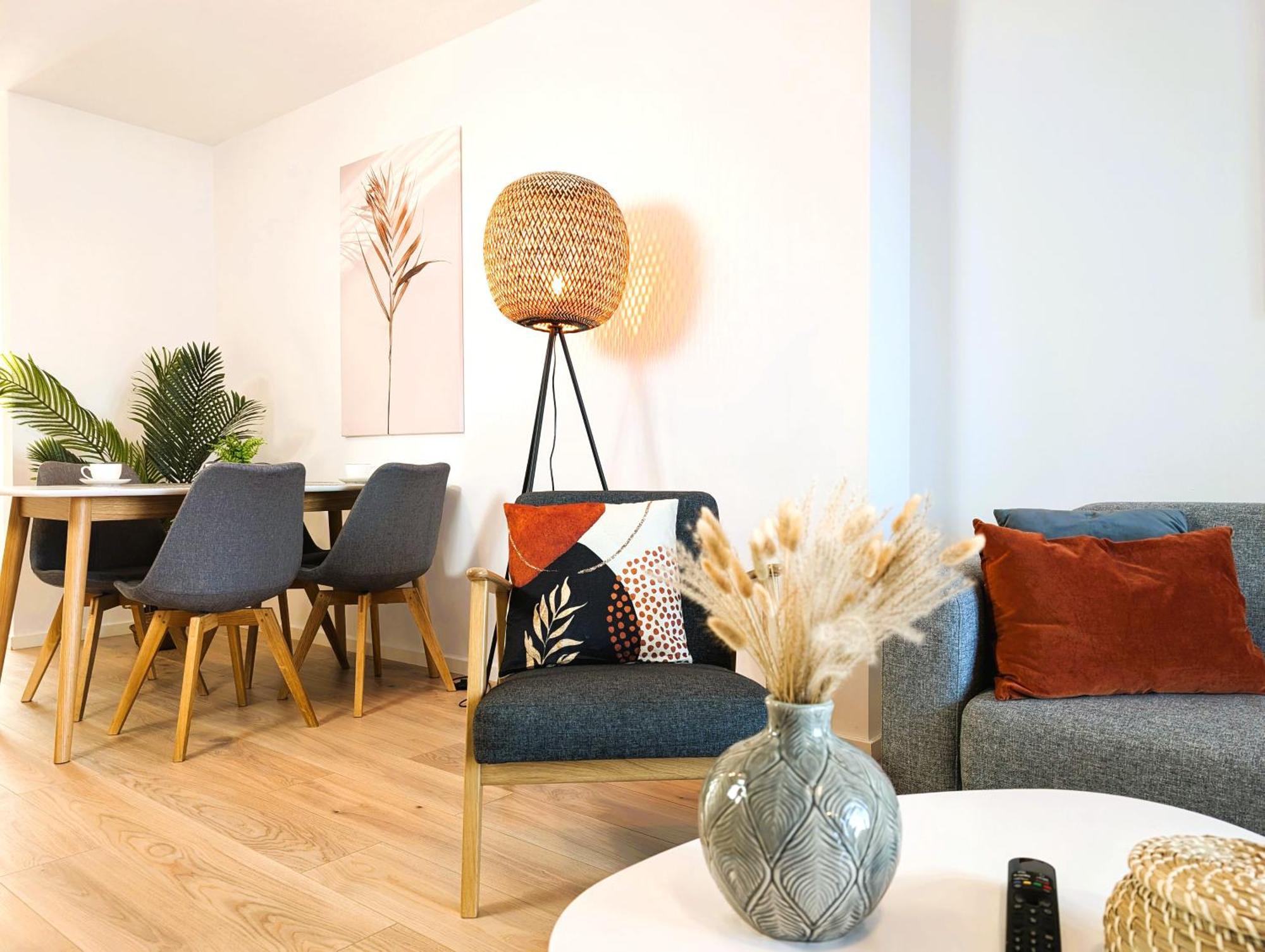 Bohnapartments - Nordkap-Suiten - Gratis Parkplatz - Moderner Neubau - Erdgeschoss - Fussbodenheizung แอร์ฟวร์ท ภายนอก รูปภาพ