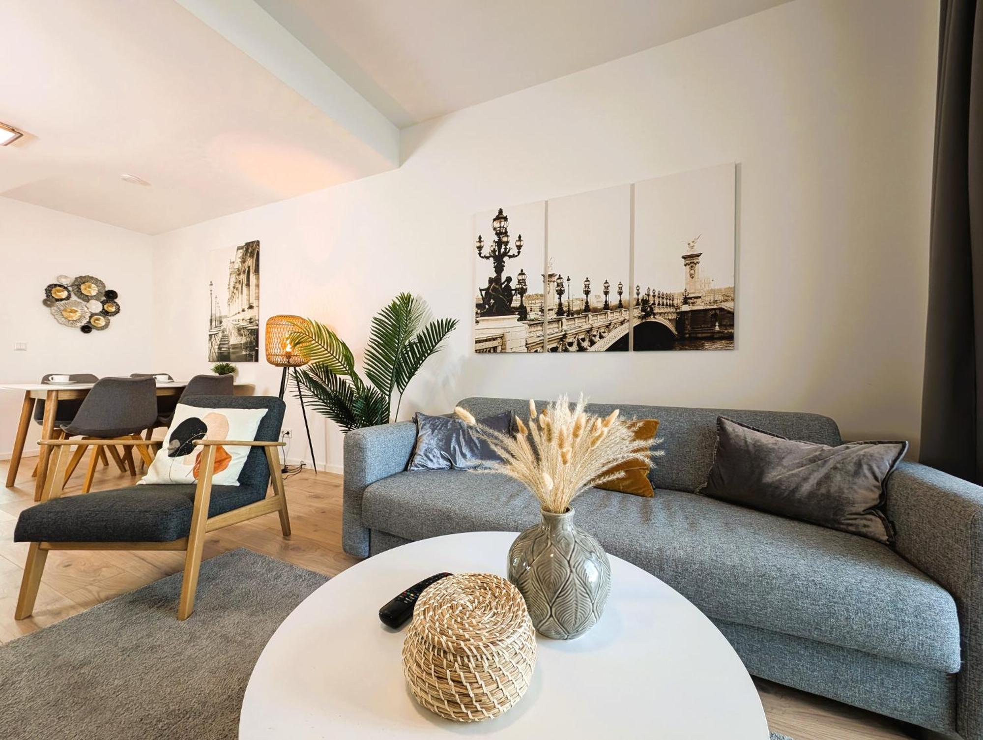 Bohnapartments - Nordkap-Suiten - Gratis Parkplatz - Moderner Neubau - Erdgeschoss - Fussbodenheizung แอร์ฟวร์ท ภายนอก รูปภาพ