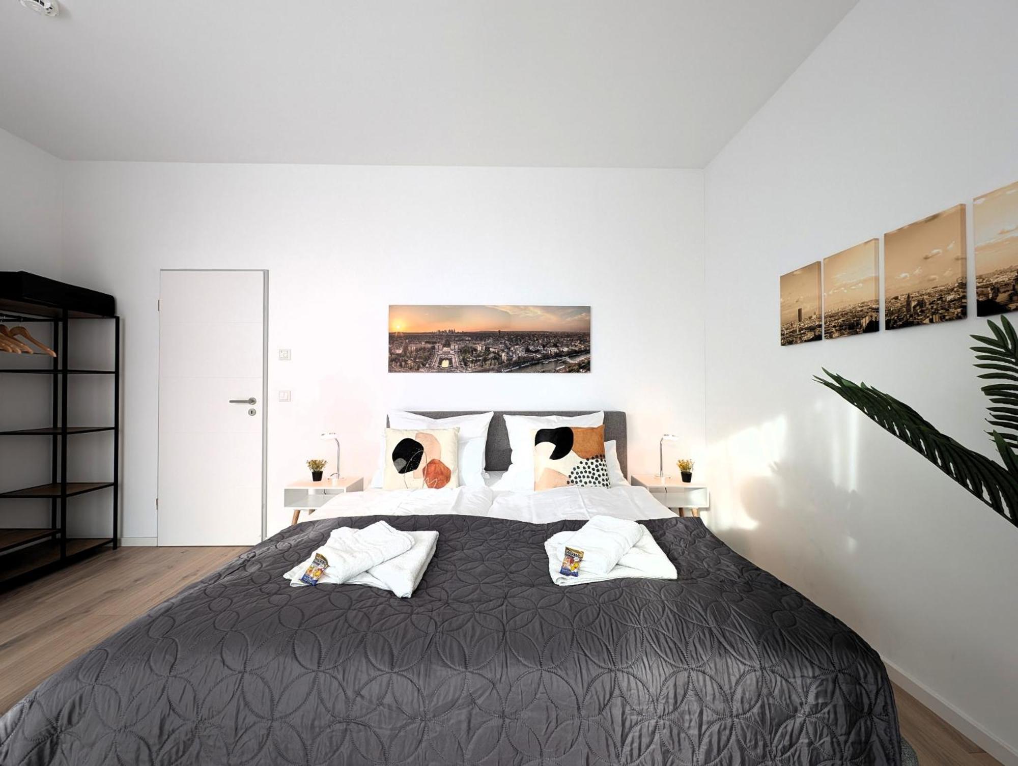 Bohnapartments - Nordkap-Suiten - Gratis Parkplatz - Moderner Neubau - Erdgeschoss - Fussbodenheizung แอร์ฟวร์ท ภายนอก รูปภาพ